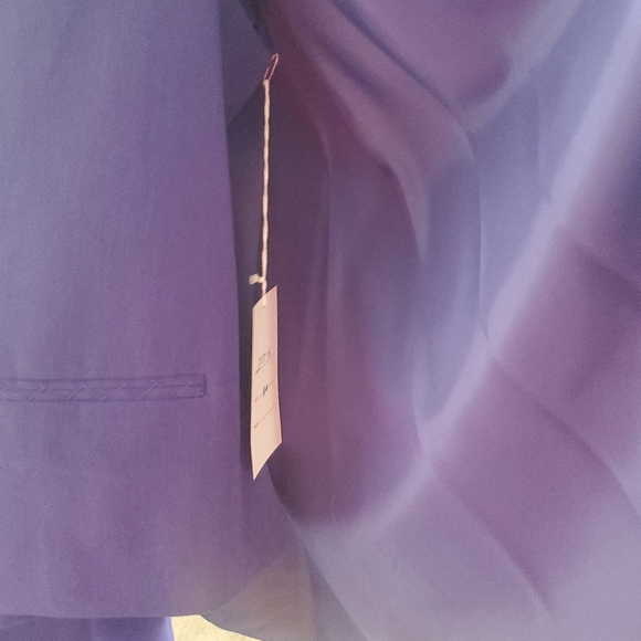 Woman's 3 piece suit - Picture 8 of 14